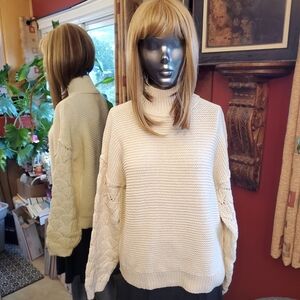 Universal Thread Women's Cream Turtleneck‎ Sweater Size XL Chunky Knit Pullover